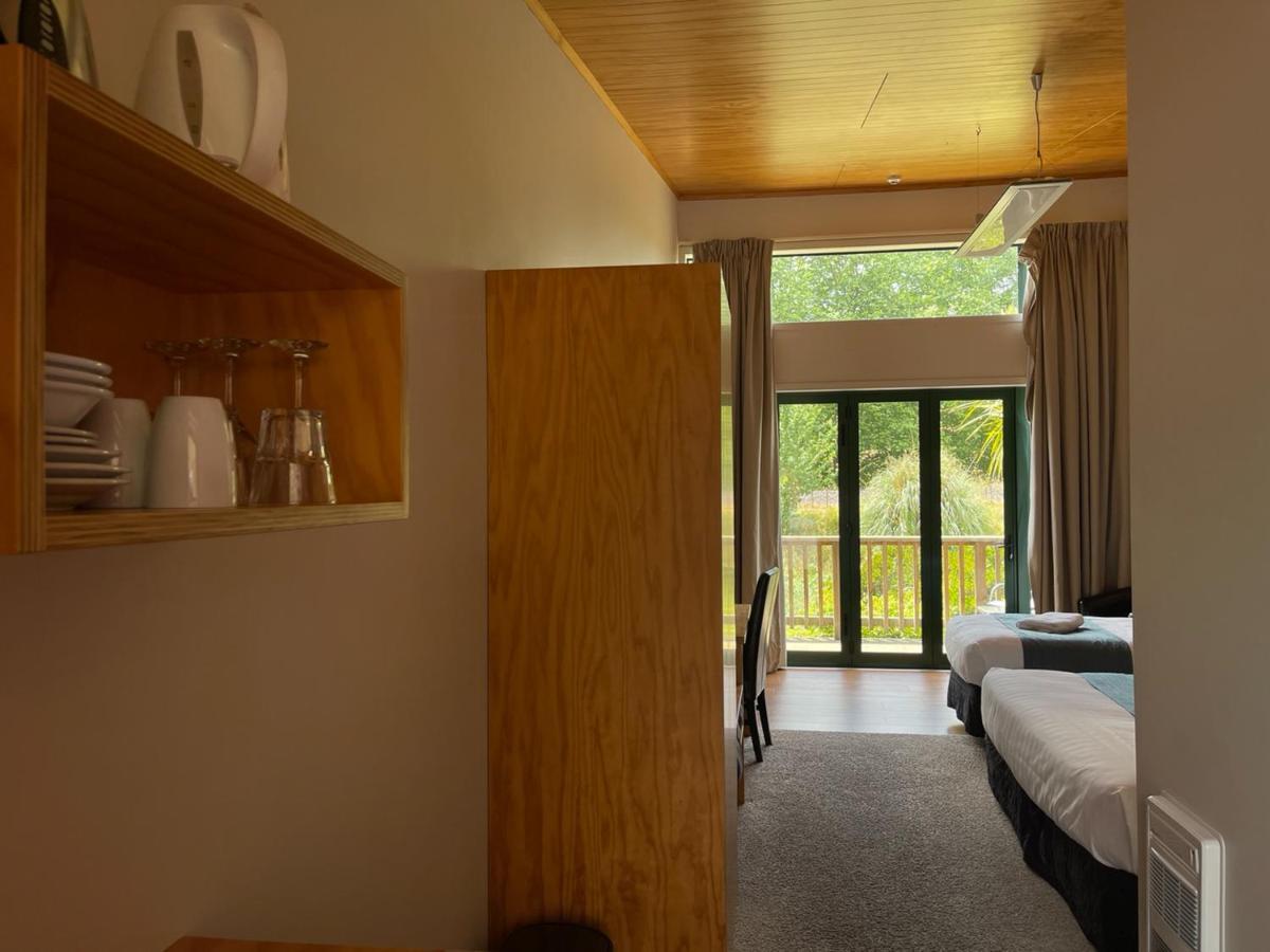 Waitomo Lodge Те Куити Екстериор снимка