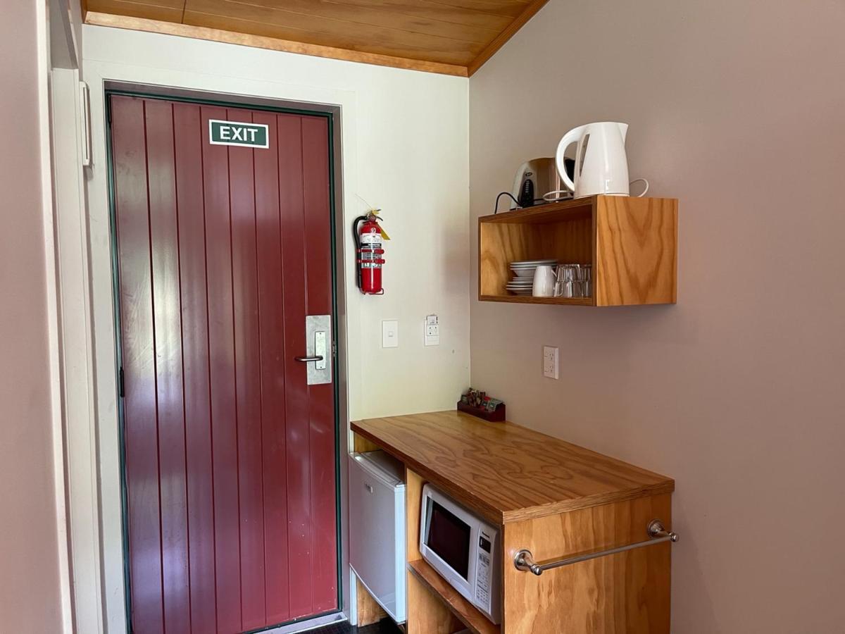 Waitomo Lodge Те Куити Екстериор снимка