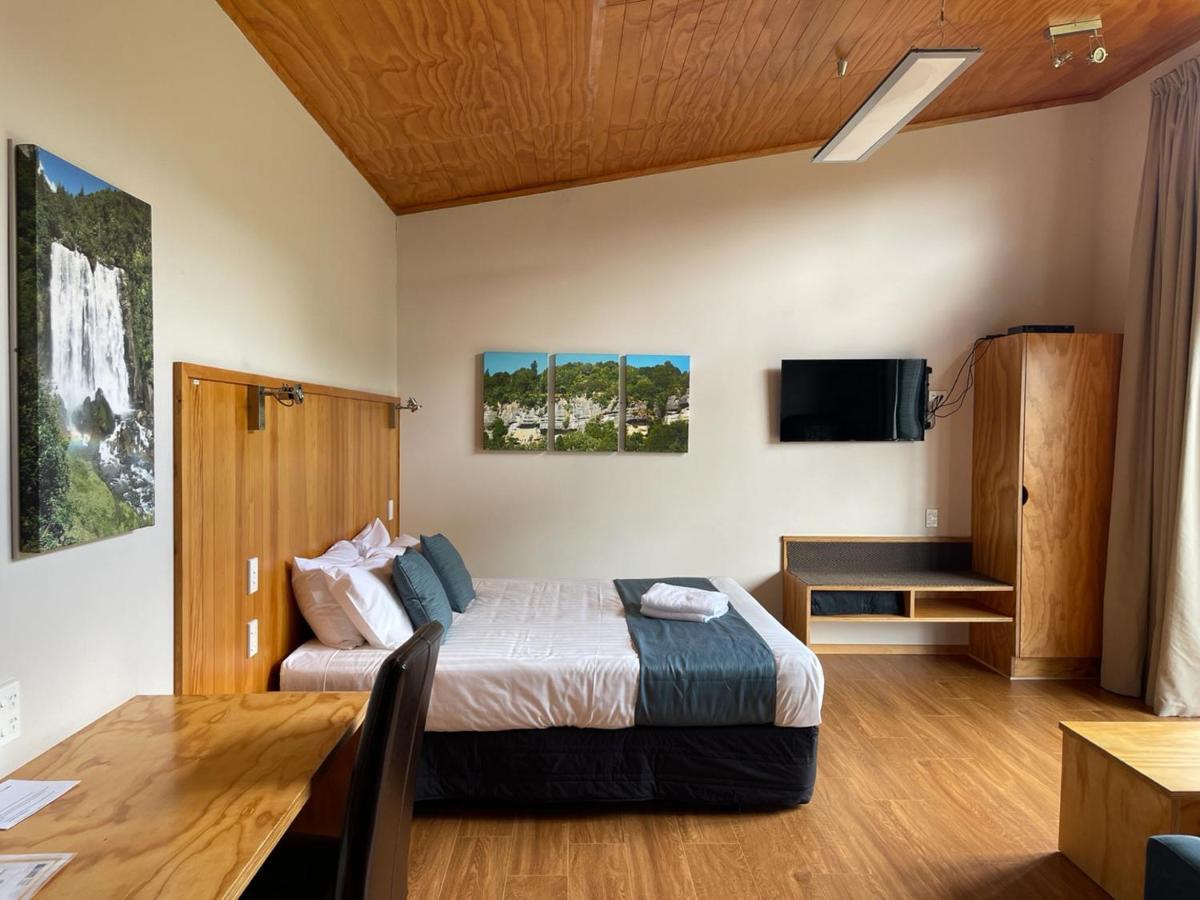 Waitomo Lodge Те Куити Екстериор снимка