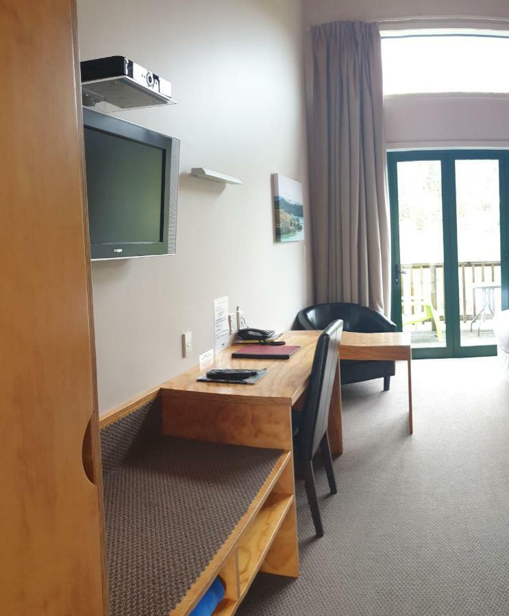 Waitomo Lodge Те Куити Екстериор снимка